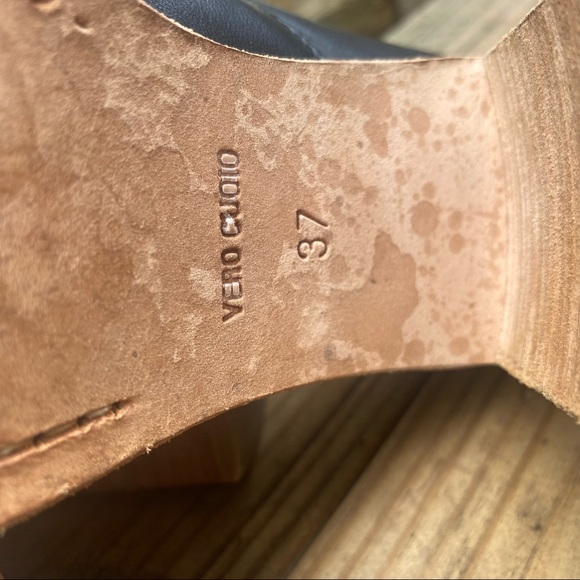 Swedish Hasbeens Tassel Loafer. Size 7 Gently Worn - Picture 7 of 9